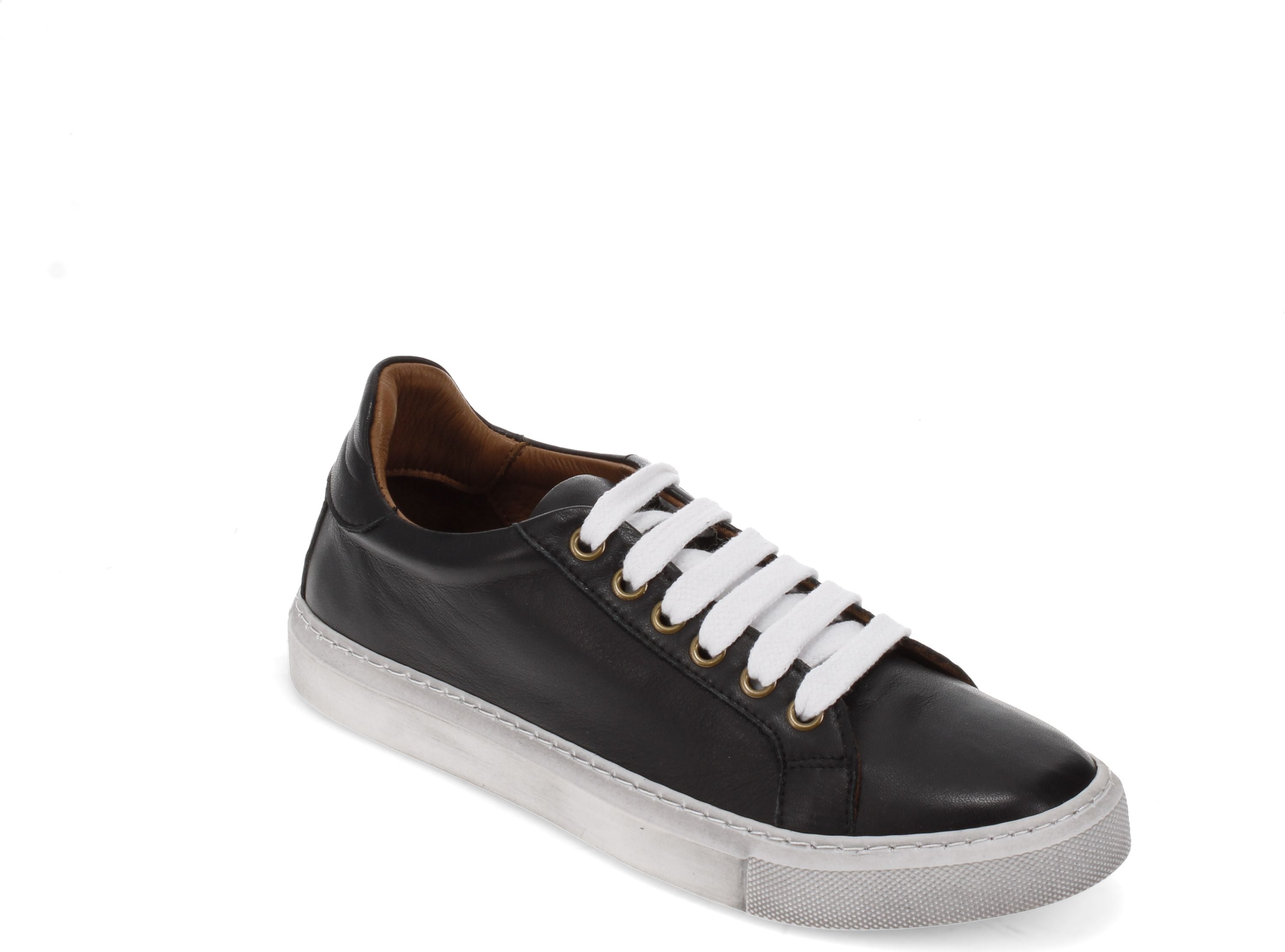 Reece Black Leather â Quarks Shoes