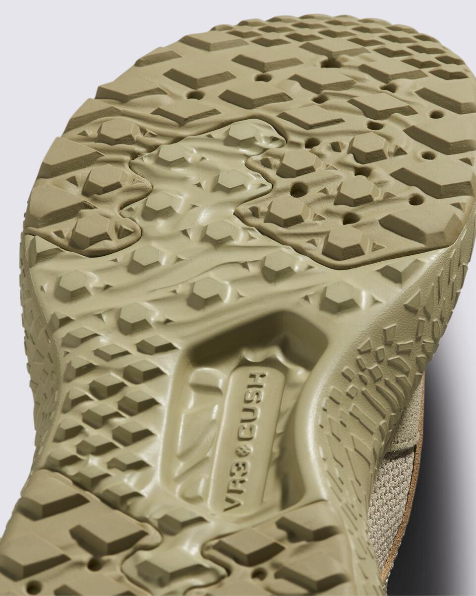 Fu Ultrarange Neo VR3 Sage – Quarks Shoes