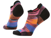 W Run Targeted Cushion Brushed Print Low Ankle Socks Garden Pink