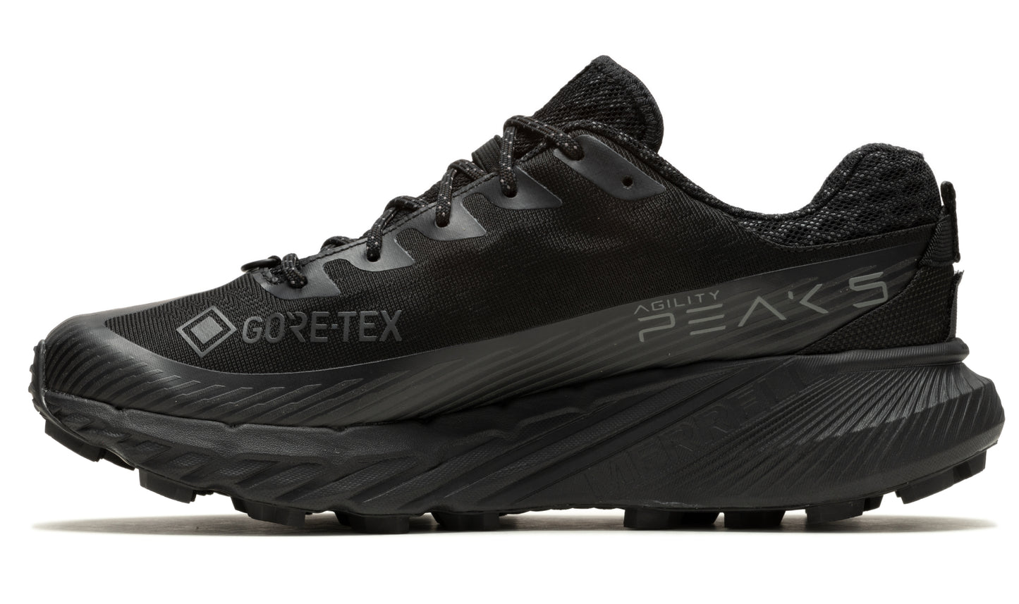 Black Agility Peak 5 GORE-TEX running shoe with lug sole.