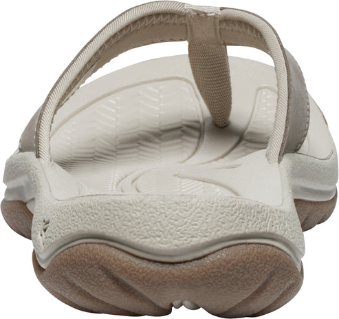 Flip flop rear view with beige straps and tan sole.