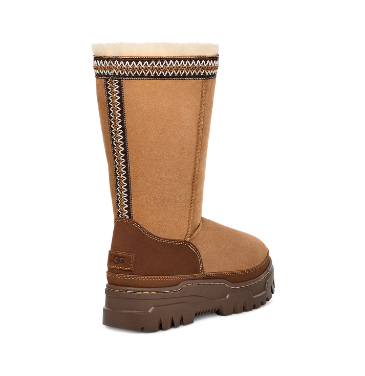 Enlarge ${media.preview_image.alt}