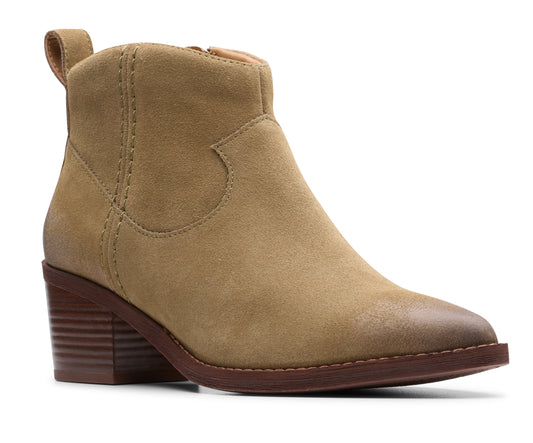 Suede ankle boot with block heel.