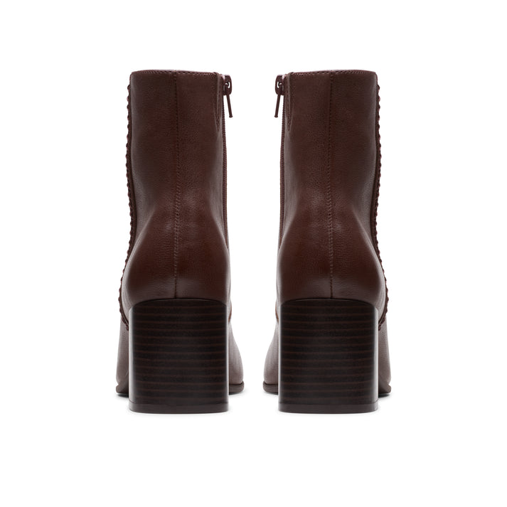 Enlarge ${media.preview_image.alt}