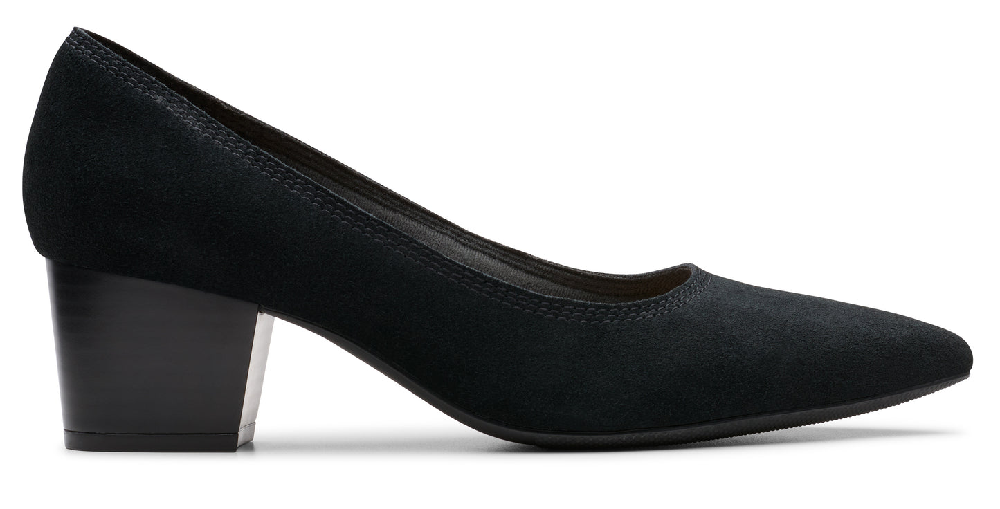 Black suede pump shoe with block heel