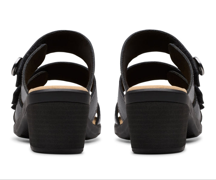 Enlarge ${media.preview_image.alt}