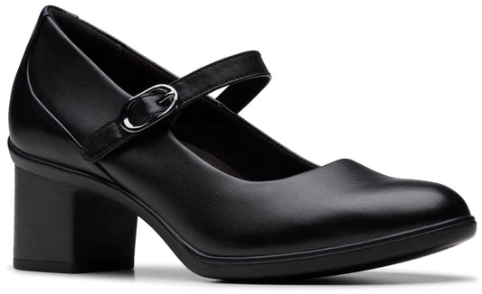 Black Mary Jane shoe with block heel and buckled strap