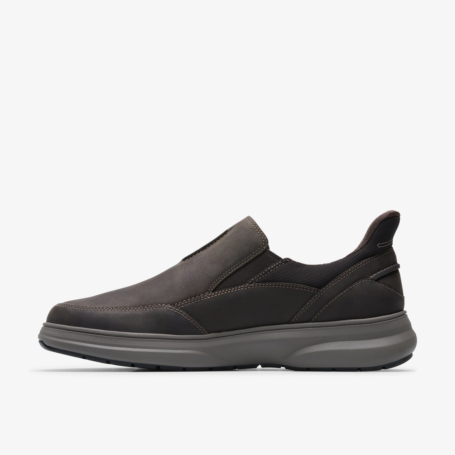 Slip-on men's shoe, dark grey leather, low heel, round toe.
