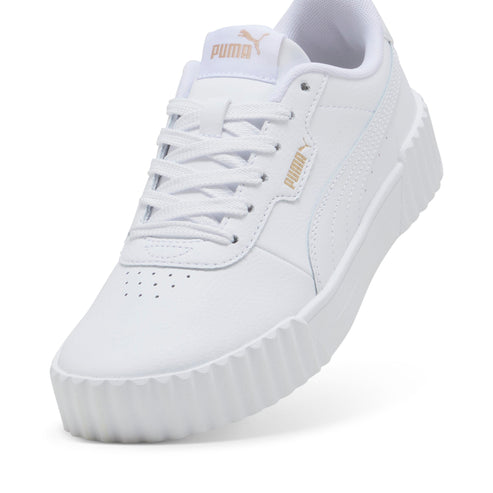 Low-top white sneaker with “PUMA” logo in gold letters.