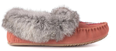 A salmon-colored moccasin slipper trimmed with gray fur.
