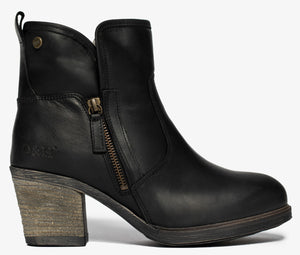 Black leather ankle boot with block heel and side zipper.