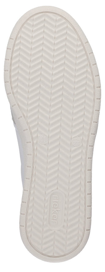 The bottom view of a shoe sole with a herringbone pattern and the text 'POLO'.