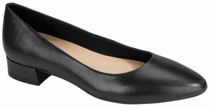Black leather low heel pump.