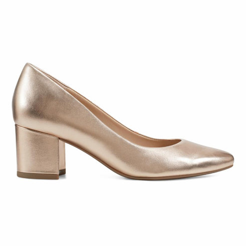 Gold colored, block heel dress shoe.