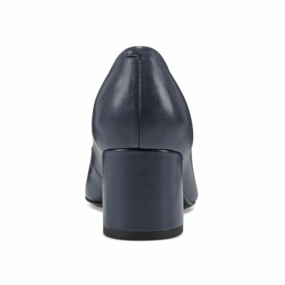 Back view of dark blue block heel shoe.