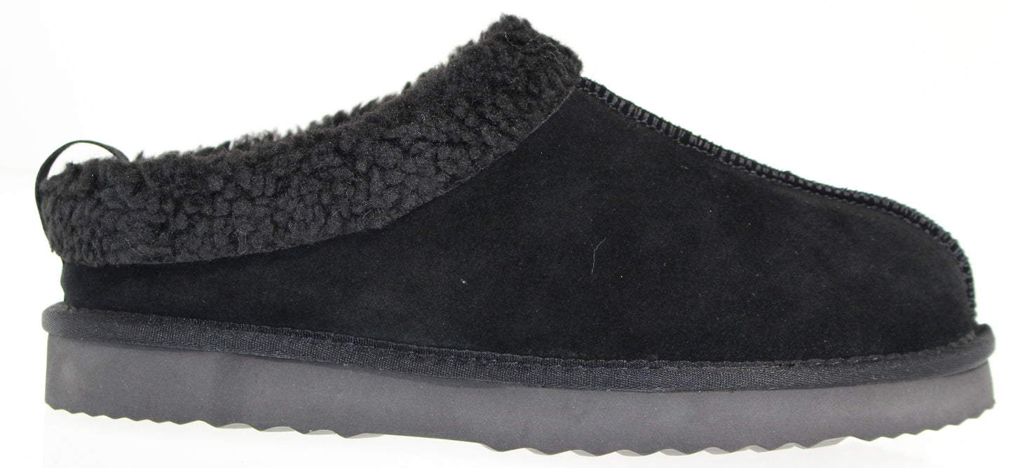 A black, closed-toe slipper with fuzzy trim.