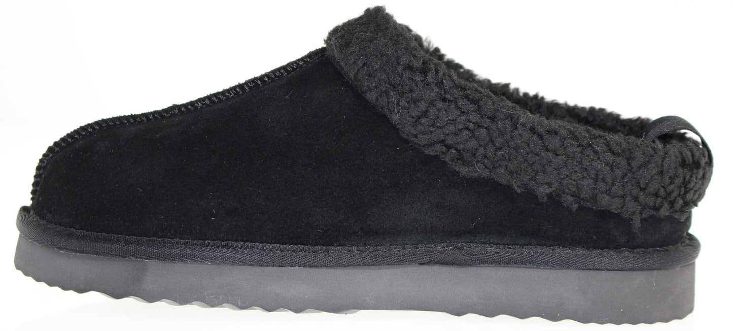 Black slipper with dark faux fur lining.