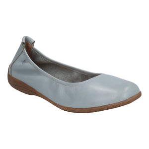 Light blue ballet flat with elastic heel
