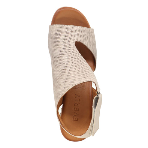Beige Everly sandal with cutout and exposed tan footbed.