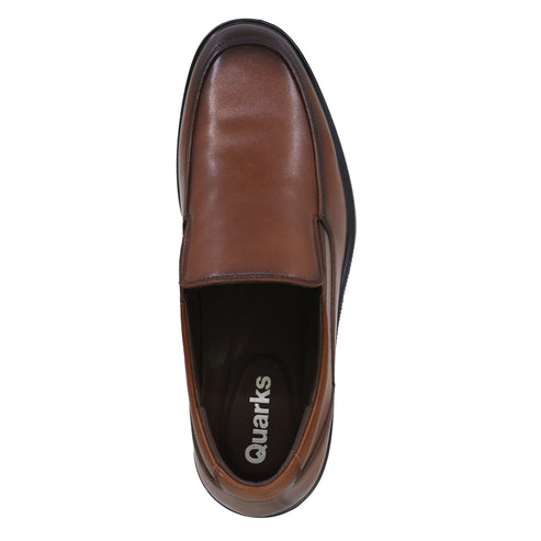 Brown leather slip-on dress shoe with visible 'Quarks' brand inside.