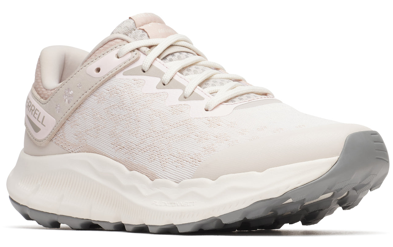 Trail running shoe with off-white patterned upper and gray sole.