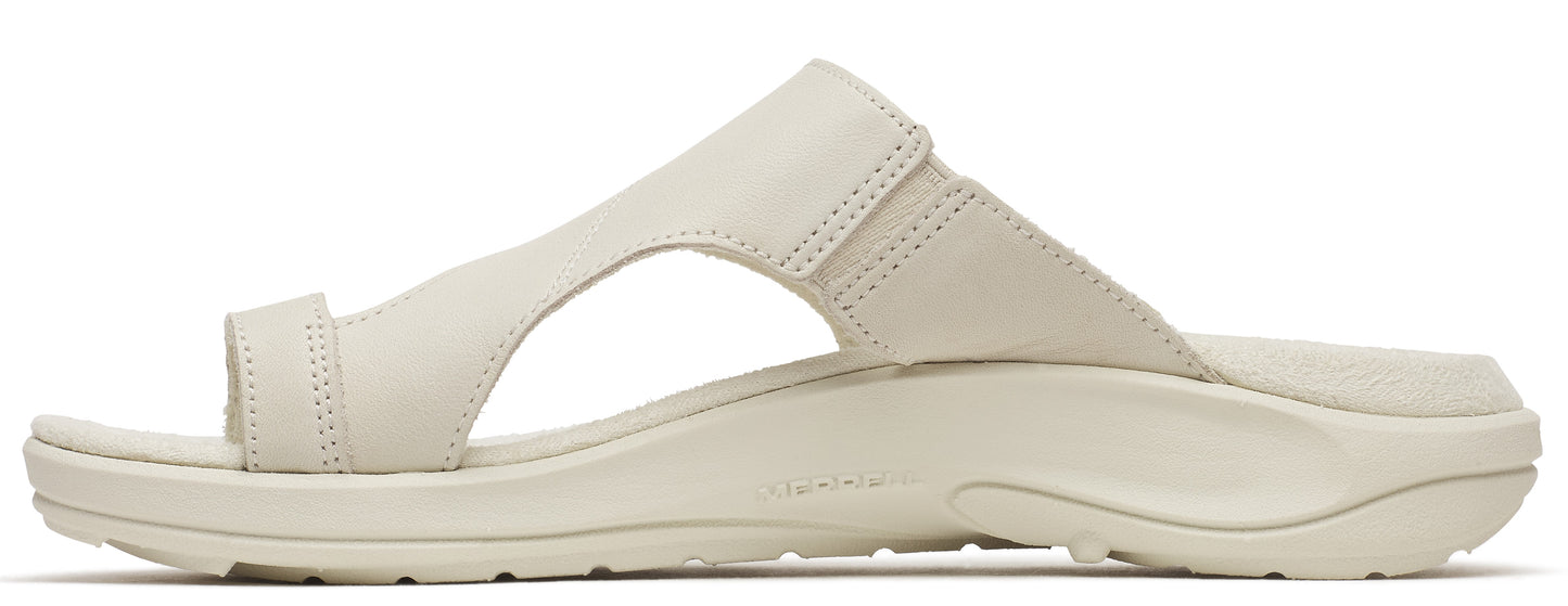 A light beige sandal with thick straps.