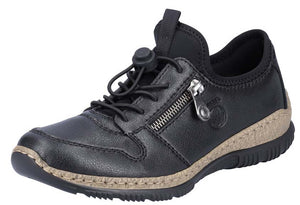 Black sneaker with zipper and elastic laces