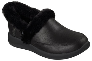 Black slipper with faux fur trim.