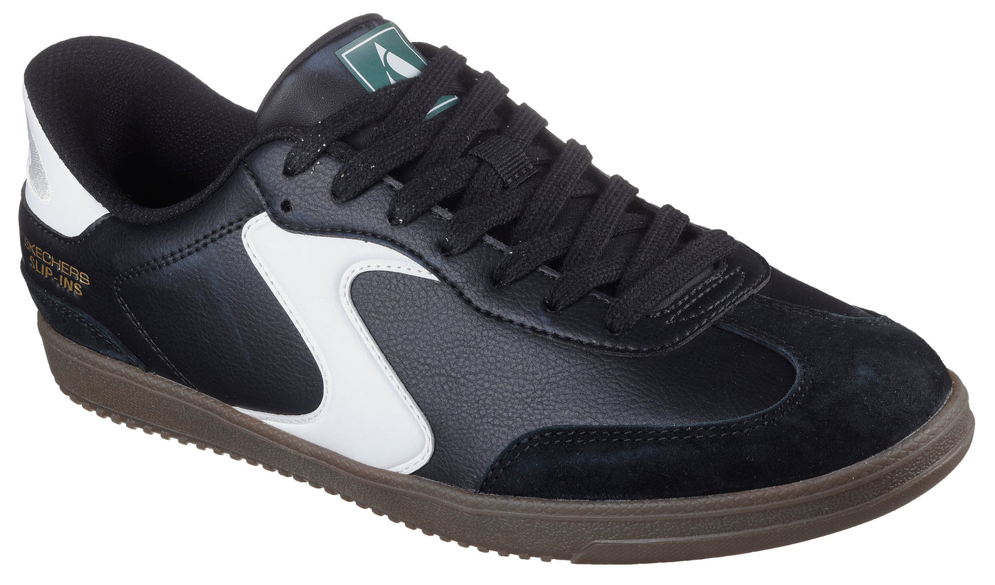 Black sneaker with a white "S" logo on the side and a brown sole.