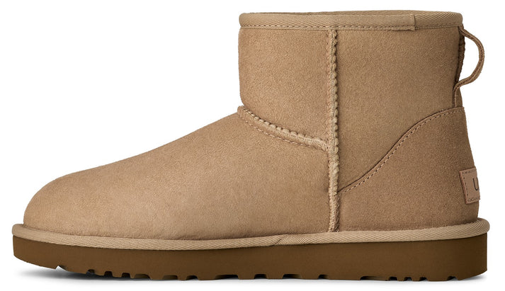 Enlarge ${media.preview_image.alt}