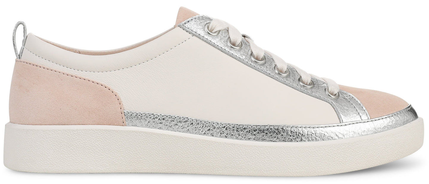 Low-top sneaker with pink and silver details.