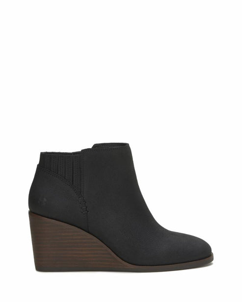 Black wedge ankle boot.