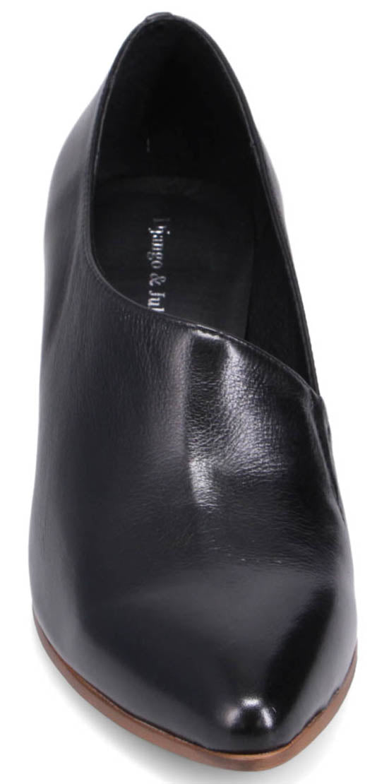Black leather heeled shoe.