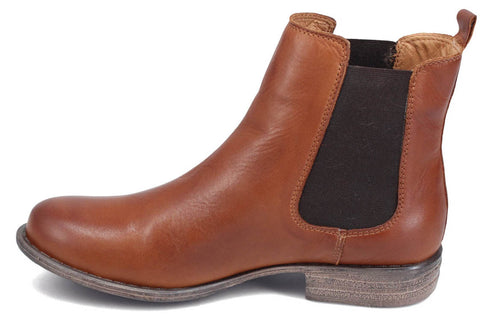 Tan leather Chelsea boot with elastic side panels and a stacked heel.