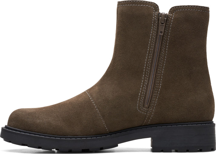 Enlarge ${media.preview_image.alt}