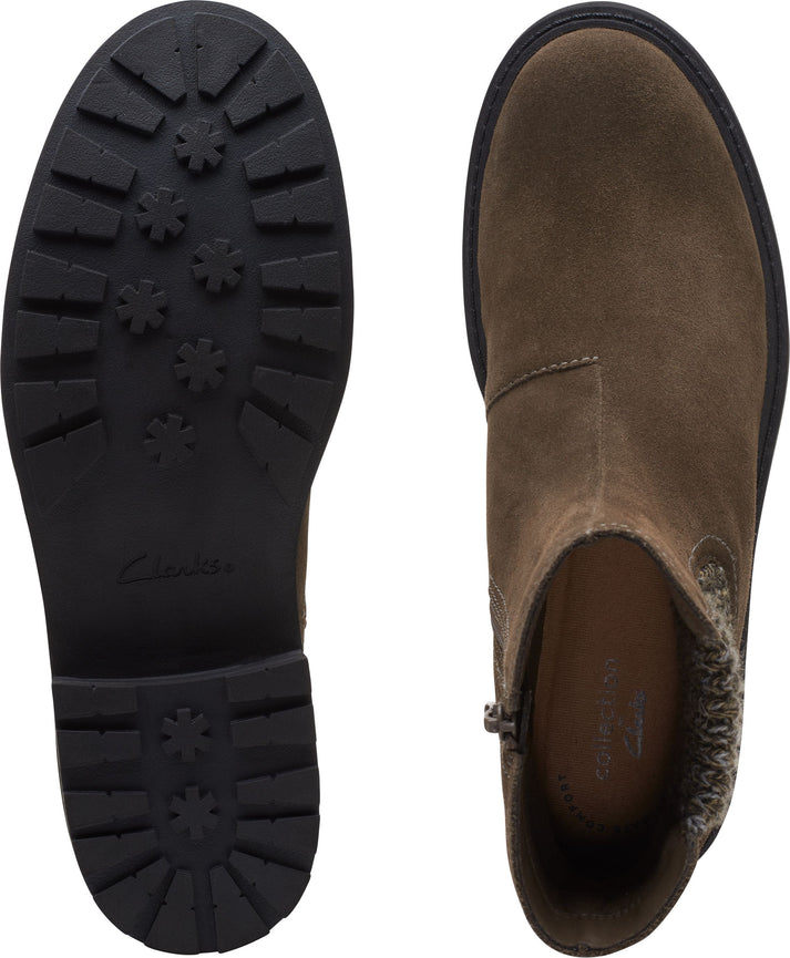 Enlarge ${media.preview_image.alt}