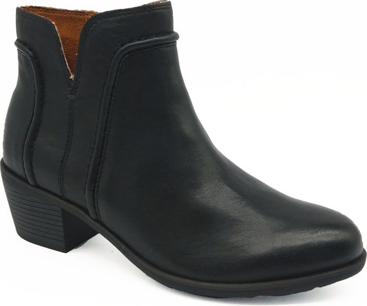 Black leather ankle boot with short heel.