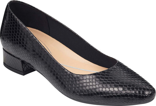 Black low-heeled shoe with reptile print.
