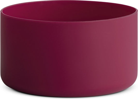 Maroon protective silicone sleeve.