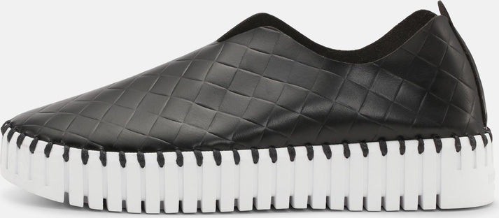 Enlarge ${media.preview_image.alt}