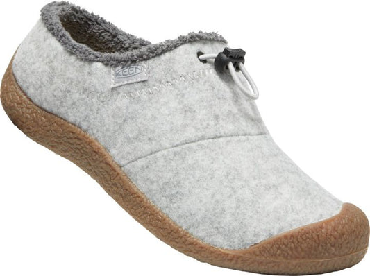 Grey felt slipper with a round toe and adjustable elastic cord.