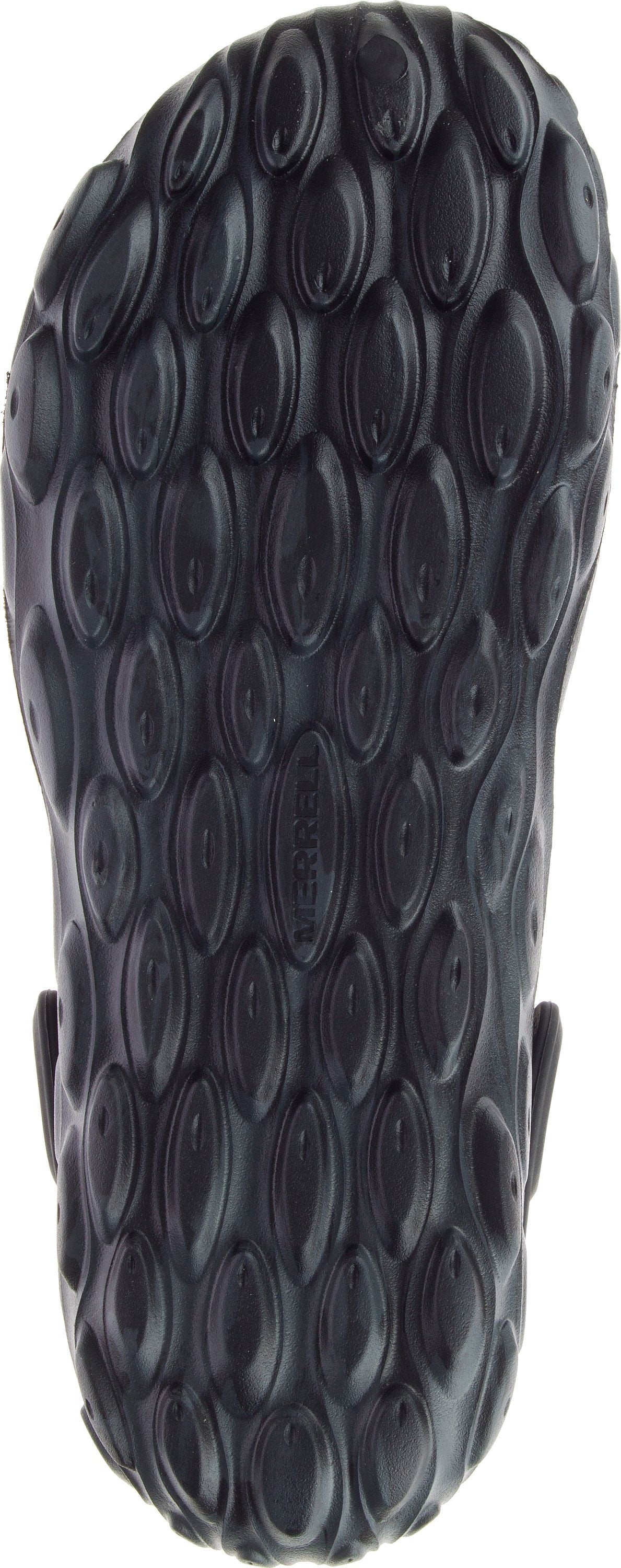 shoe sole with repeating oval pattern