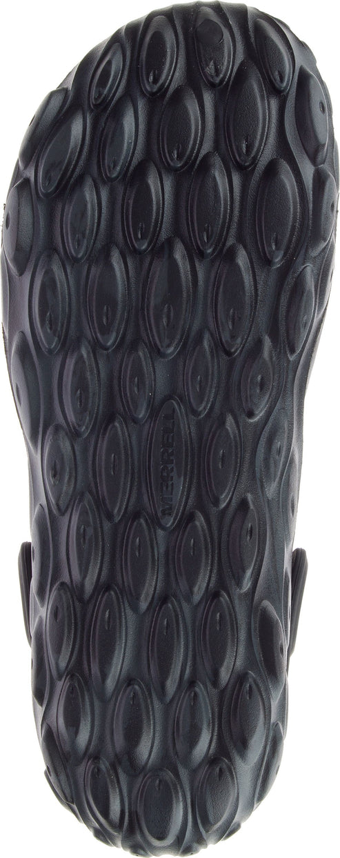 shoe sole with repeating oval pattern