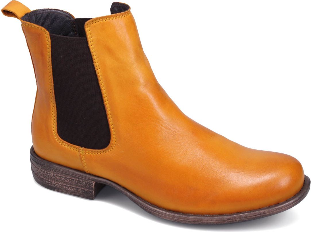 Leather Chelsea boot in yellow with elastic side panels and a low heel.
