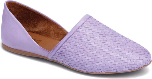 Lilac-colored slip-on shoe with woven vamp and pointed toe.
