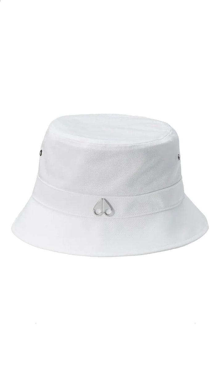 White bucket hat with a heart shaped detail on the band.
