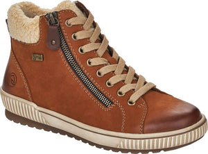 Ankle-high brown casual sneaker with zipper and laces, lined with light fleece.