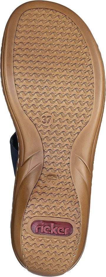 Sole of a sandal showing the number 37 and the text 'ricker'.