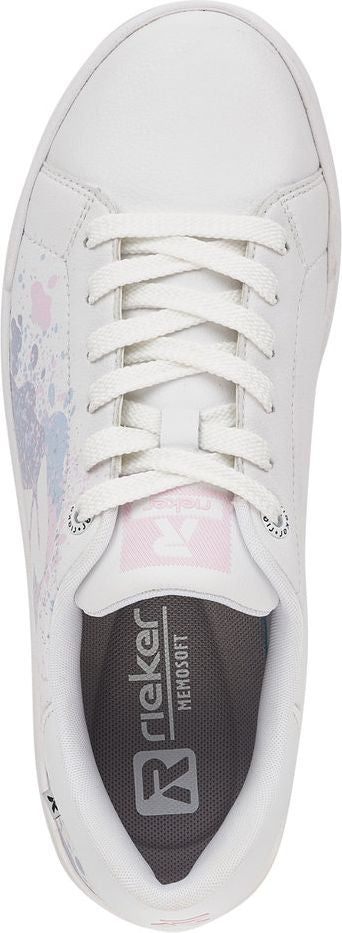 A white sneaker with white laces.