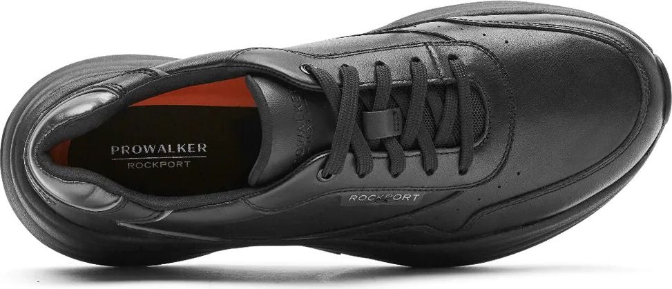 Black leather sneaker with laces.